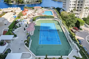 20185 E Country Club Dr, Aventura, FL 33180 - Photo 14