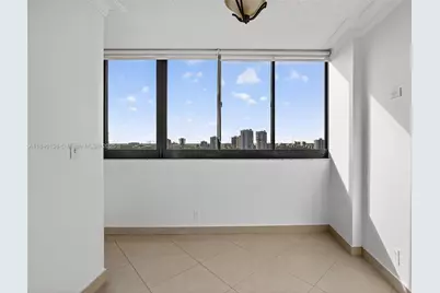 20185 E Country Club Dr #1405, Aventura, FL 33180 - Photo 28