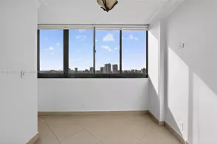 20185 E Country Club Dr, Aventura, FL 33180 - Photo 28