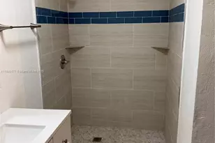 5901 NE 4th Ave, Oakland Park, FL 33334 - Photo 12