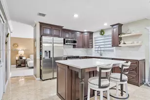 5998 SW 112th Dr, Cooper City, FL 33330 - Photo 4