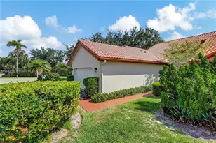 23273 Water Cir, Boca Raton, FL 33486 - Photo 4