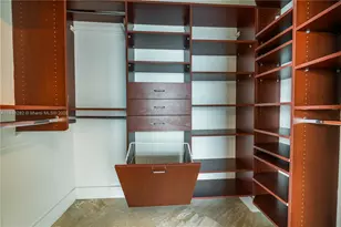 1900 N Bayshore Dr, Miami, FL 33132 - Photo 32