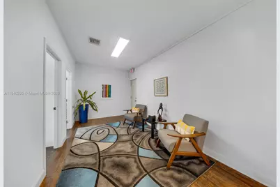 1267 SW 22nd St, Miami, FL 33145 - Photo 16