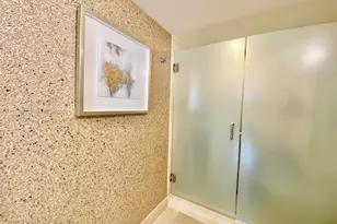 19900 E Country Club Dr, Aventura, FL 33180 - Photo 22
