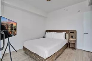 580 72nd St, Miami Beach, FL 33141 - Photo 36