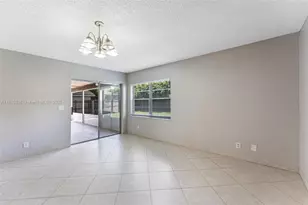 9285 Affirmed Ln, Boca Raton, FL 33496 - Photo 24
