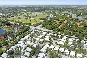 9384 NW 8th Cir, Plantation, FL 33324 - Photo 32