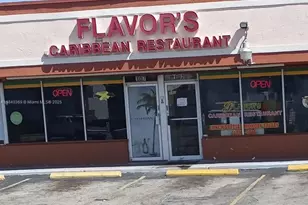 107 SE 10th St, Deerfield Beach, FL 33441 - Photo 1