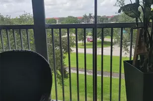 12950 SW 7th Ct, Pembroke Pines, FL 33027 - Photo 26