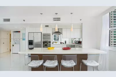 770 Claughton Island Dr #1502, Miami, FL 33131 - Photo 18