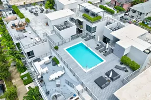 545 SW 11th St, Miami, FL 33129 - Photo 36