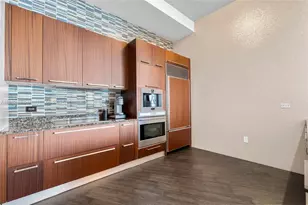 16001 Collins Ave, Sunny Isles Beach, FL 33160 - Photo 10