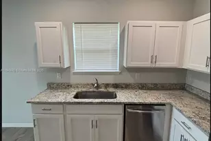 2518 Fern Palm Dr, Other City - In The State Of Florida, FL 32141 - Photo 6