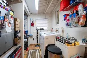 204 S Seacrest Cir, Delray Beach, FL 33444 - Photo 22