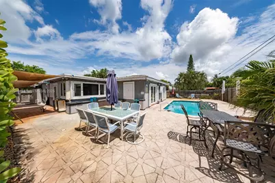 204 S Seacrest Cir, Delray Beach, FL 33444 - Photo 28