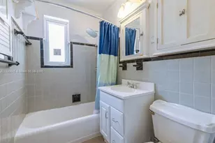 204 S Seacrest Cir, Delray Beach, FL 33444 - Photo 18