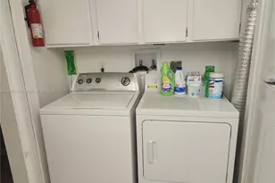 318 NW 69th Ave, Plantation, FL 33317 - Photo 18