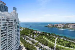 300 South Pointe Dr, Miami Beach, FL 33139 - Photo 46