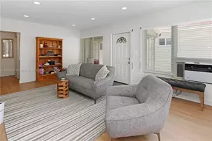 326 Van Buren St, Hollywood, FL 33019 - Photo 8