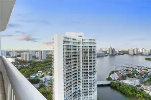 3000 Island Blvd, Aventura, FL 33160 - Photo 80