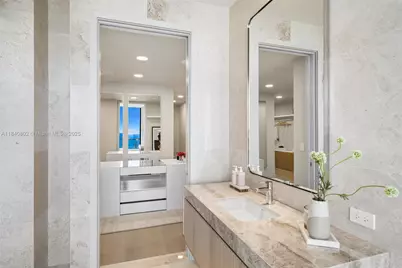 501 West Ave #PH4701, Miami Beach, FL 33139 - Photo 52