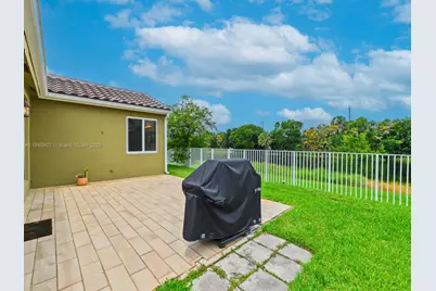 933 Falling Water Rd, Weston, FL 33326 - Photo 42