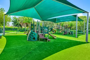 933 Falling Water Rd, Weston, FL 33326 - Photo 52