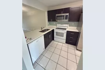 422 NE 210  Cir Ter #103-1, Miami, FL 33179 - Photo 1