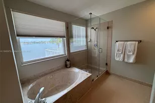 18265 NW 12th St, Pembroke Pines, FL 33029 - Photo 2