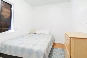 1745 NW 49th St, Miami, FL 33142 - Photo 12