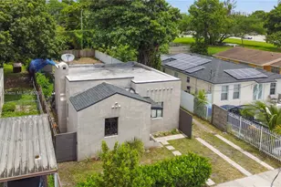 1745 NW 49th St, Miami, FL 33142 - Photo 26