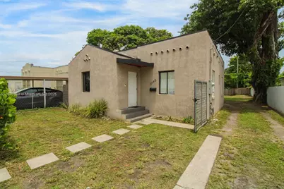 1745 NW 49th St, Miami, FL 33142 - Photo 4