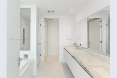 700 NE 26th Ter #1503, Miami, FL 33137 - Photo 16