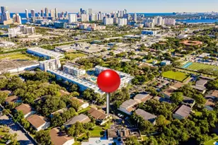 19200 NE 25th Ave, Miami, FL 33180 - Photo 2