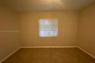 128 SW 7th Terrace, Hallandale Beach, FL 33009 - Photo 12