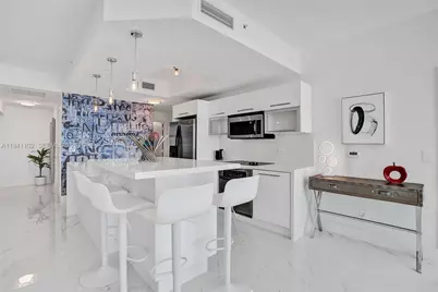 888 Biscayne Blvd #2404, Miami, FL 33132 - Photo 24