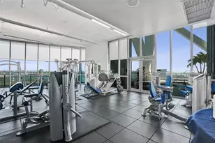 888 Biscayne Blvd, Miami, FL 33132 - Photo 46