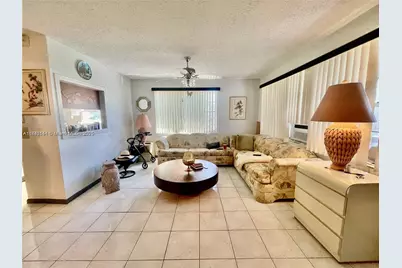 337 Durham J #337, Deerfield Beach, FL 33442 - Photo 4