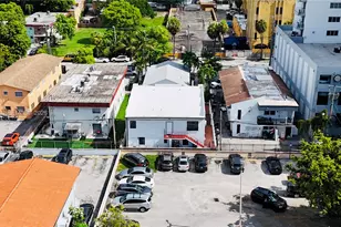 1238 SW 4th St, Miami, FL 33135 - Photo 4