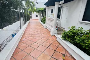 1238 SW 4th St, Miami, FL 33135 - Photo 20
