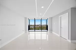 20379 W Country Club Dr, Aventura, FL 33180 - Photo 2