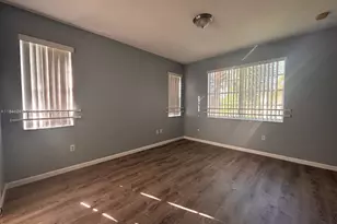 8491 SW 27th St, Miramar, FL 33025 - Photo 4