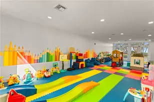 19111 Collins Ave, Sunny Isles Beach, FL 33160 - Photo 34