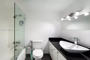 1000 West Ave, Miami Beach, FL 33139 - Photo 12
