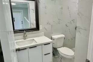 1130 SW 47th Ave, Plantation, FL 33317 - Photo 12