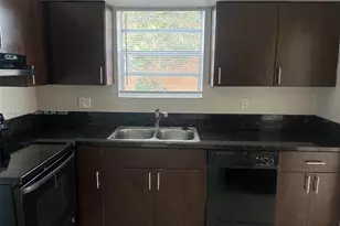 7420 N Farragut St, Hollywood, FL 33024 - Photo 10