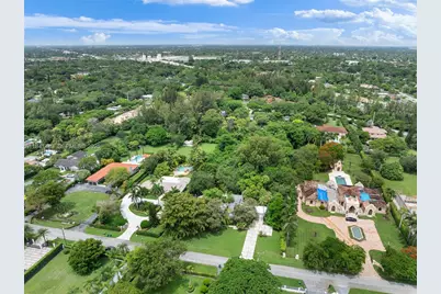 6002 SW 79th Ct, Miami, FL 33143 - Photo 32