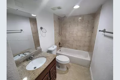 616 Executive Center Dr #107, West Palm Beach, FL 33401 - Photo 22