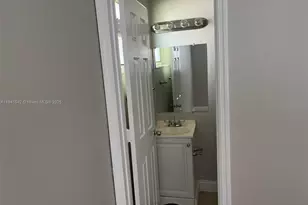 1450 N 64th Ave, Hollywood, FL 33024 - Photo 18